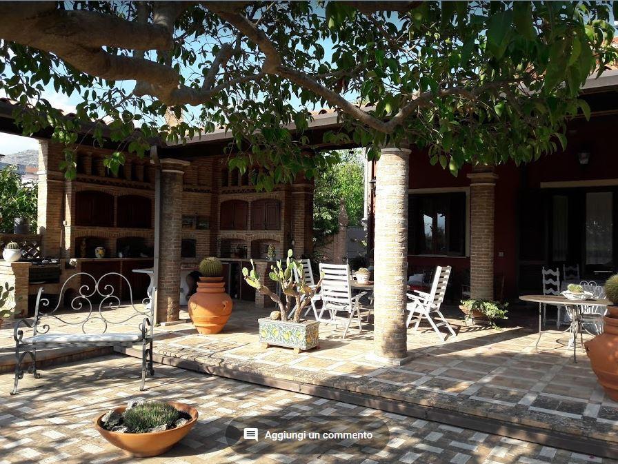 Villa Chiarenza Maison D'Hotes Giardini-Naxos Buitenkant foto